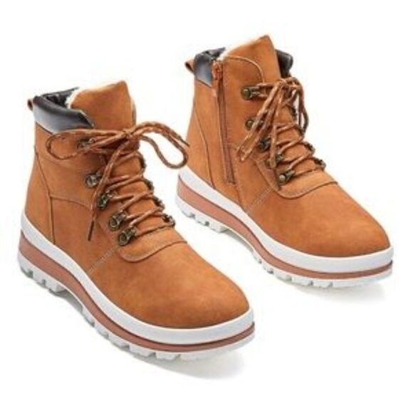 Boutique Shoes - NEW Snow Boots Anti-Slip Hiking Boots Warm Fur lining